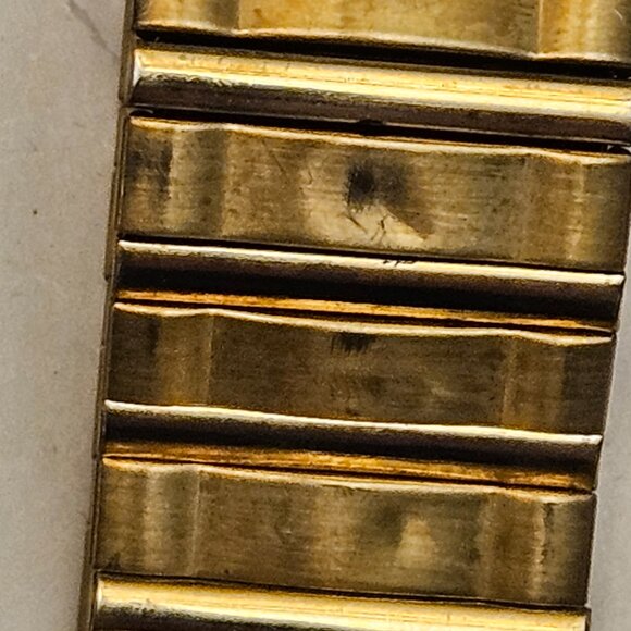 Vintage Citizen Eco-Drive Gold-Tone Men's Watch | Champagne Dial | Classic Style - Picture 7 of 16